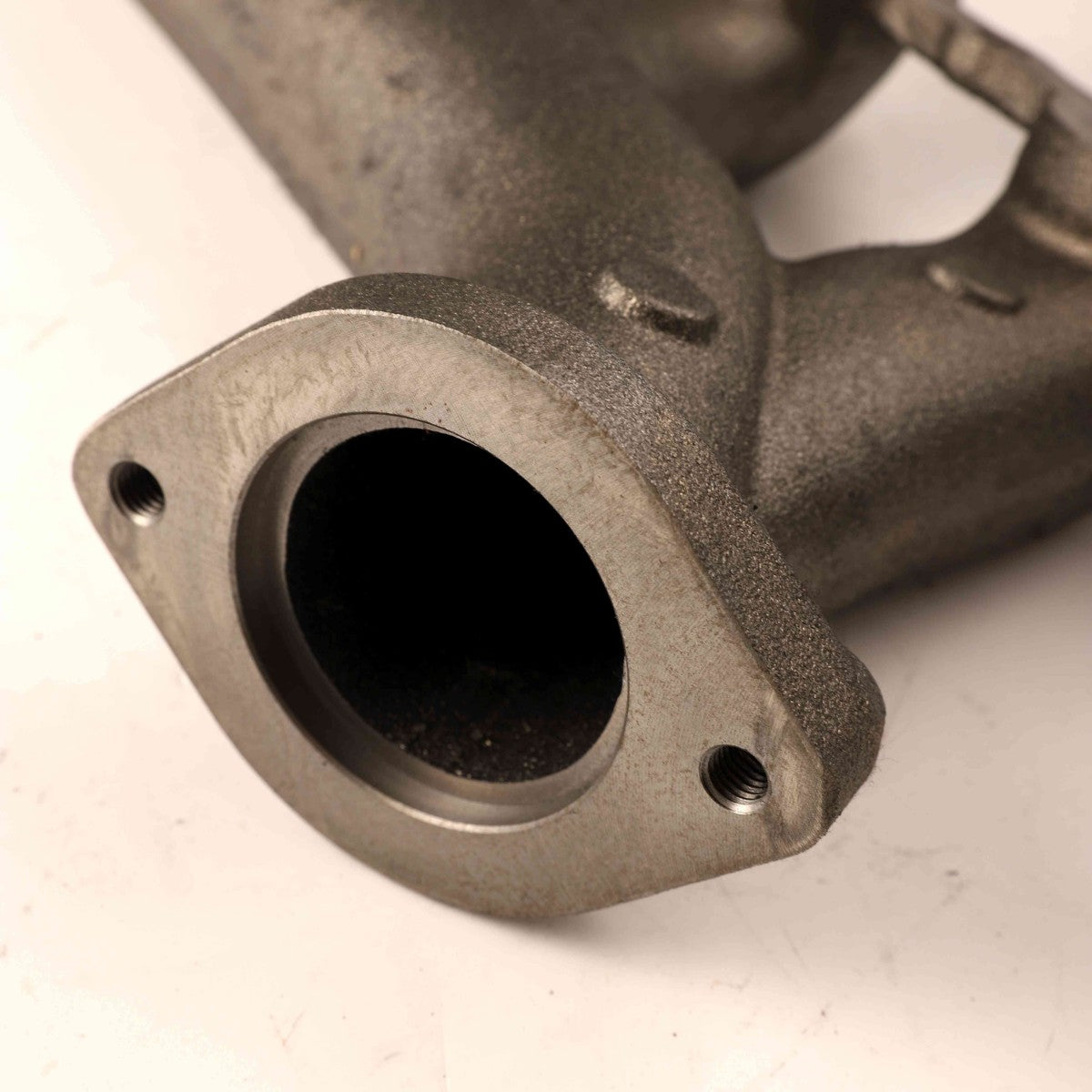 2.25" Outlets Flowtech Original Ceramic Swap Exhaust Manifolds for LS Engines